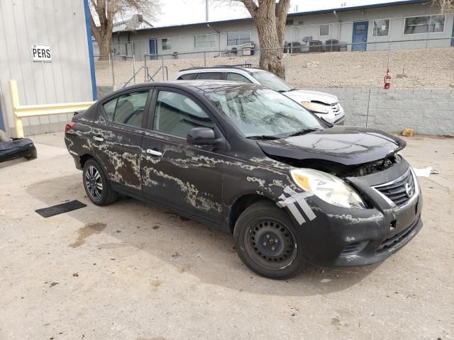 2013 Nissan Versa S