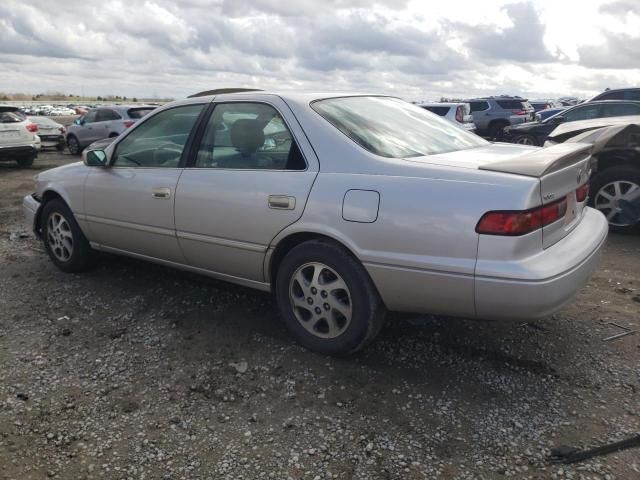 1999 Toyota Camry LE