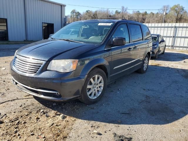 2013 Chrysler Town & Country Touring