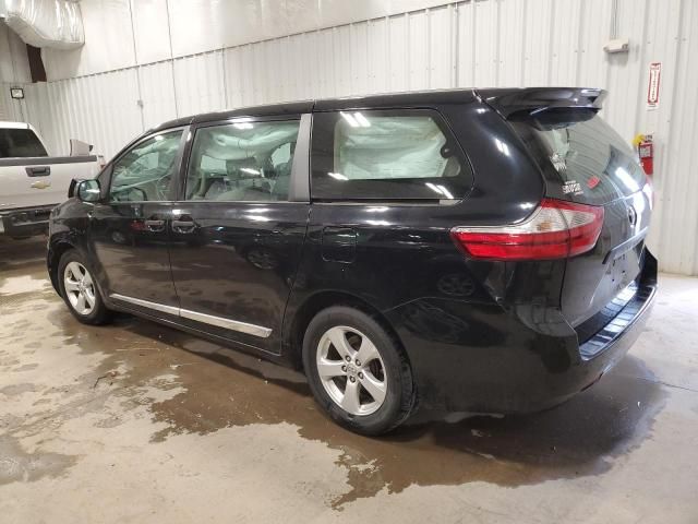 2018 Toyota Sienna