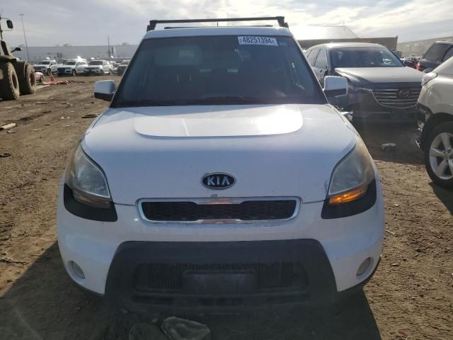 2010 KIA Soul +