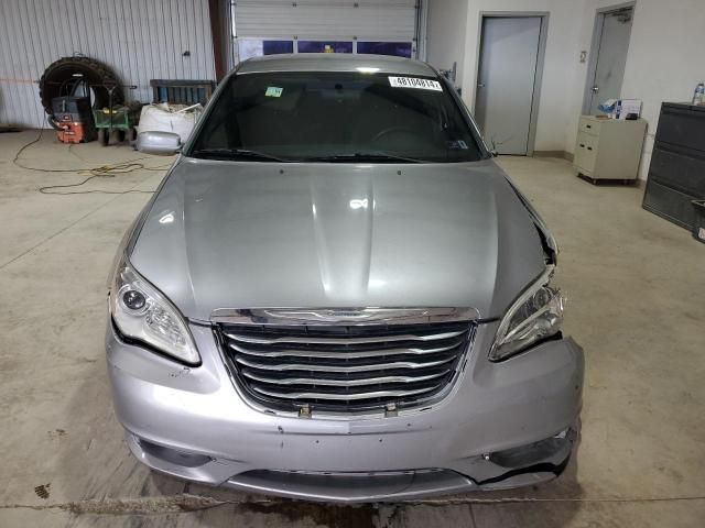 2013 Chrysler 200 LX