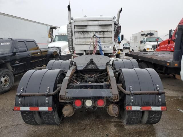 2006 Kenworth Construction T800