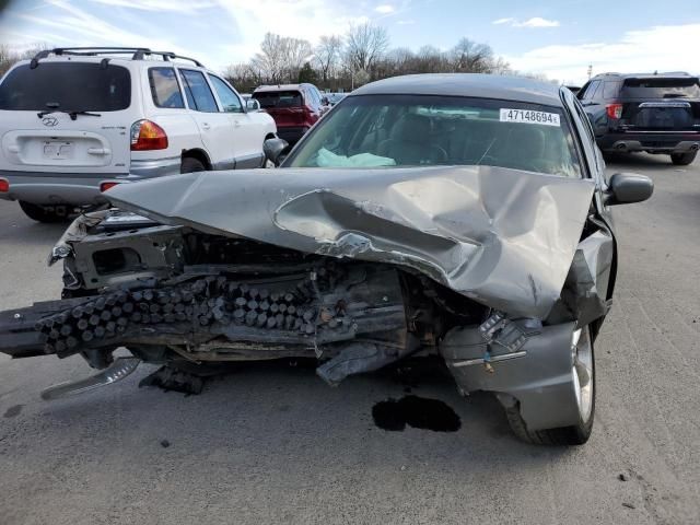 2003 Ford Crown Victoria LX