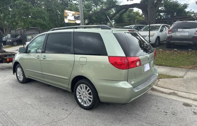 2008 Toyota Sienna XLE