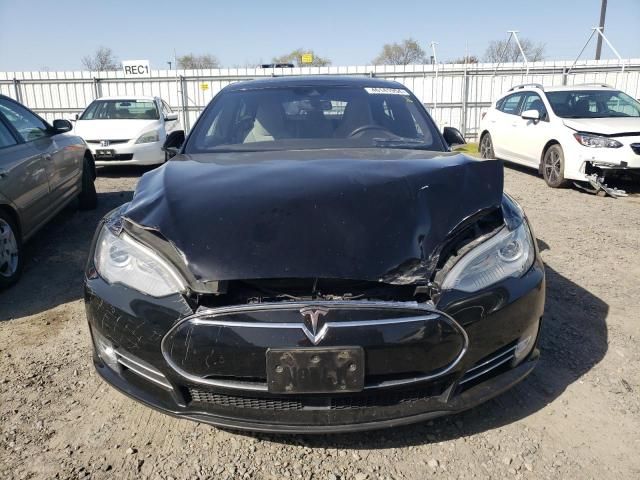 2015 Tesla Model S 70D