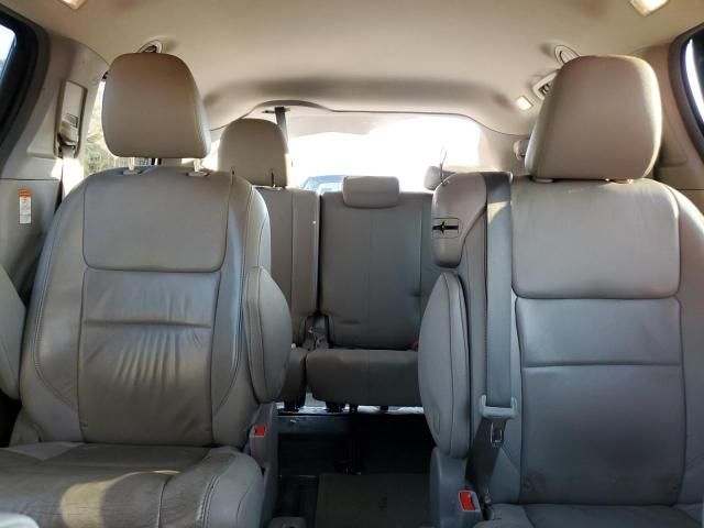 2015 Toyota Sienna XLE