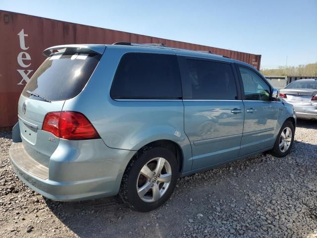 2009 Volkswagen Routan SEL Premium