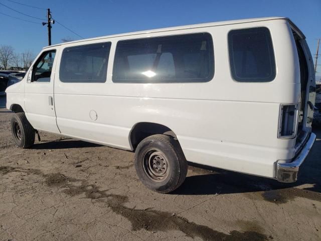 2011 Ford Econoline E350 Super Duty Wagon