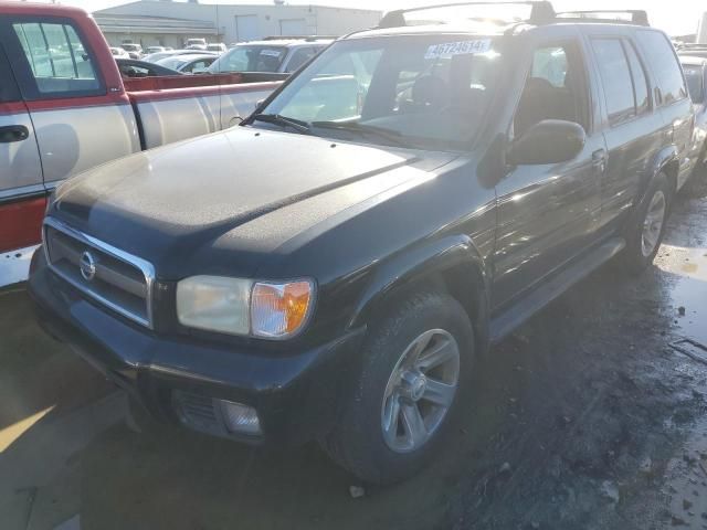 2002 Nissan Pathfinder LE