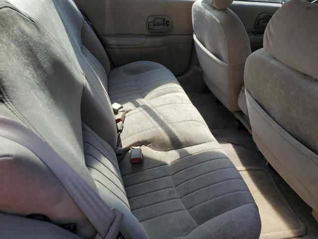 1999 Chevrolet Lumina Base