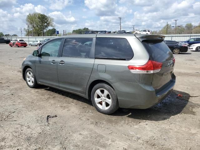 2011 Toyota Sienna Base