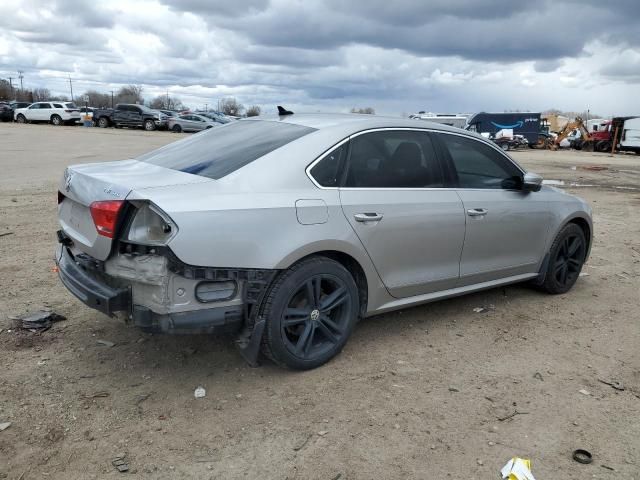 2013 Volkswagen Passat SEL