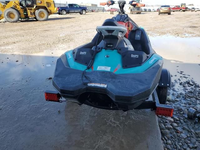 2018 Seadoo W Trailer