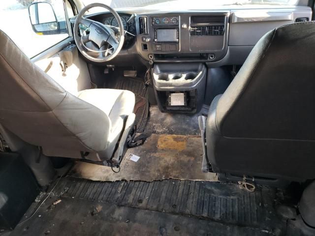 2005 Chevrolet Express G2500