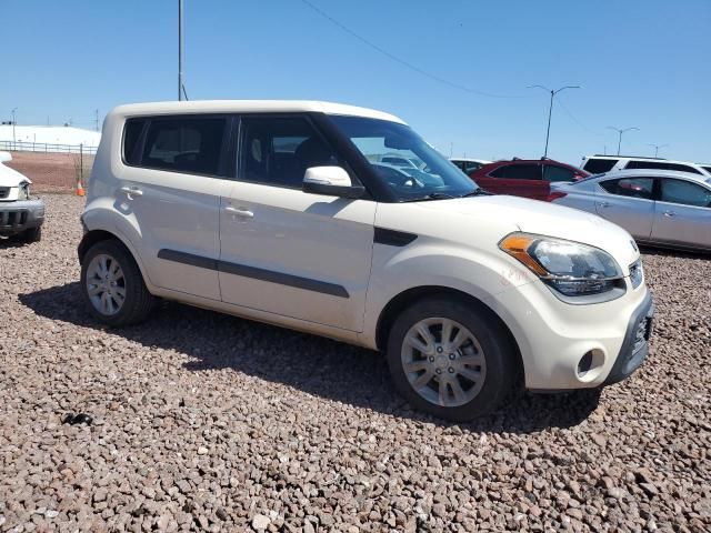 2013 KIA Soul +