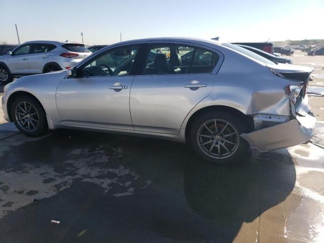 2013 Infiniti G37