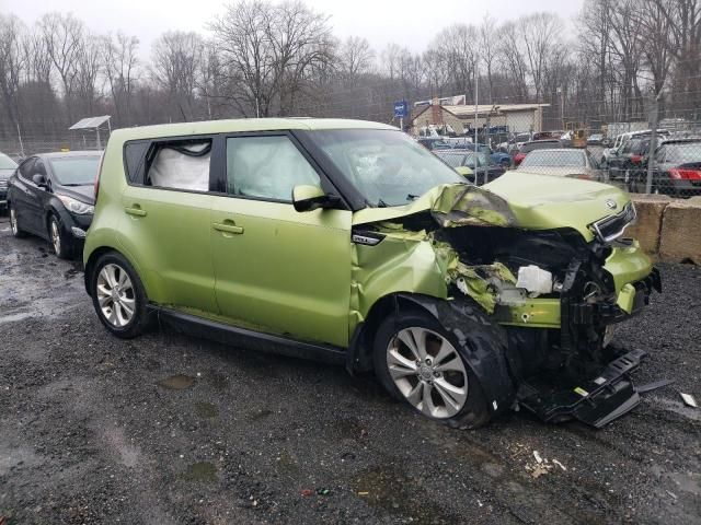 2015 KIA Soul +