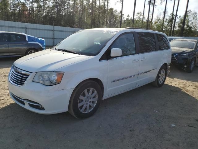 2013 Chrysler Town & Country Touring