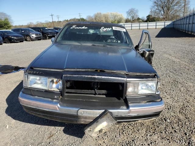 1990 Lincoln Town Car Signature