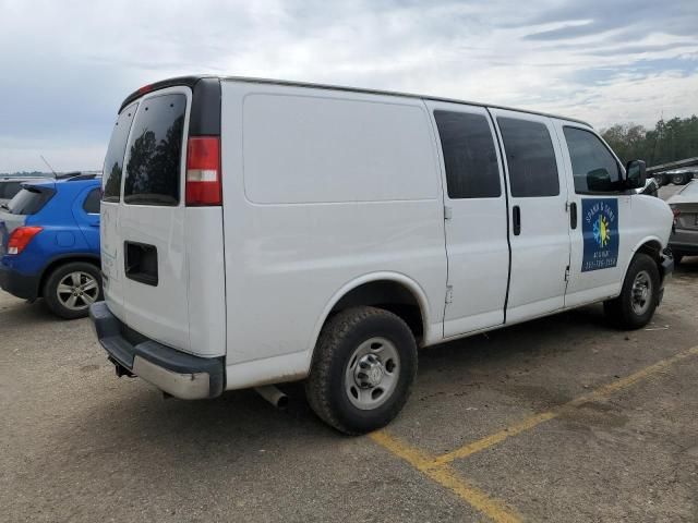 2017 Chevrolet Express G2500