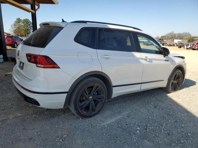 2023 Volkswagen Tiguan SE R-LINE Black