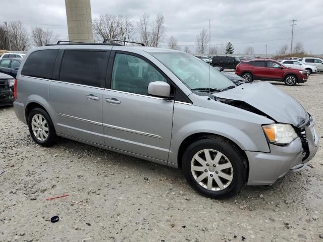 2013 Chrysler Town & Country Touring