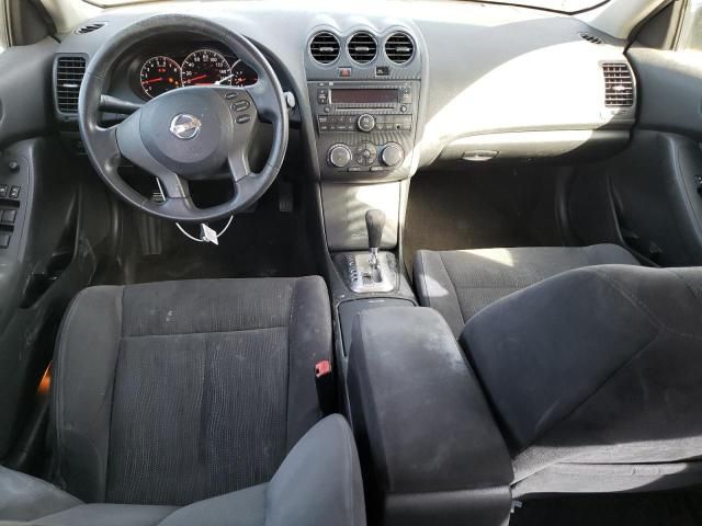 2010 Nissan Altima Base