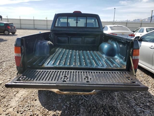 1995 Toyota Pickup 1/2 TON Short Wheelbase DX