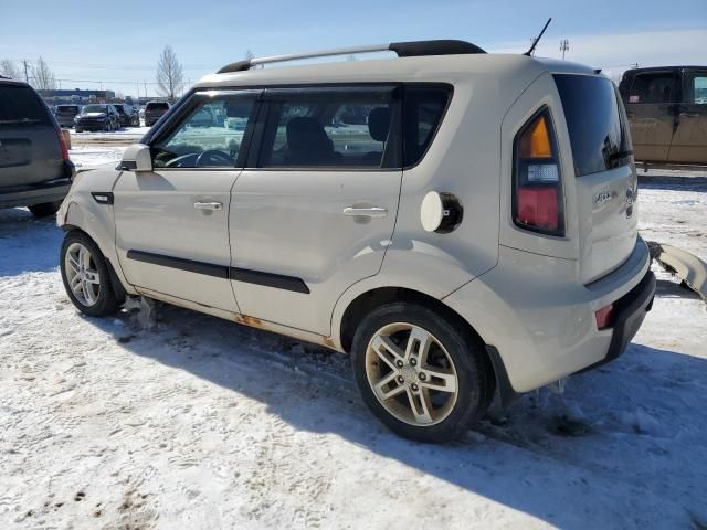 2011 KIA Soul +