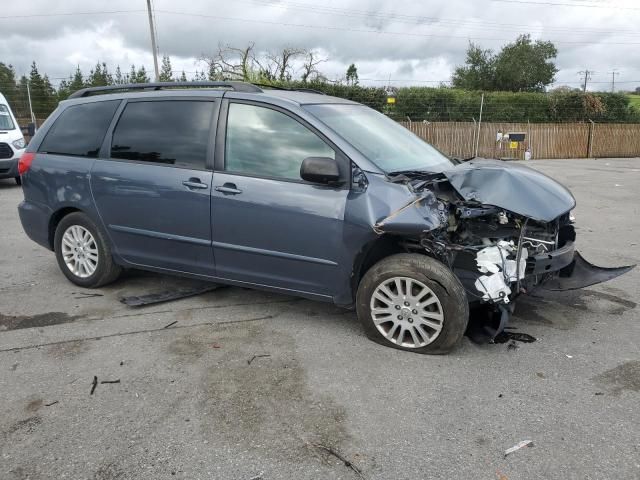 2008 Toyota Sienna CE