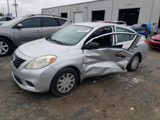 2014 Nissan Versa S