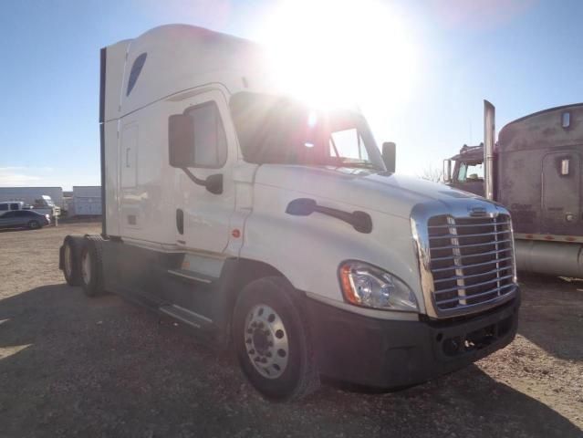 2019 Freightliner Cascadia 125