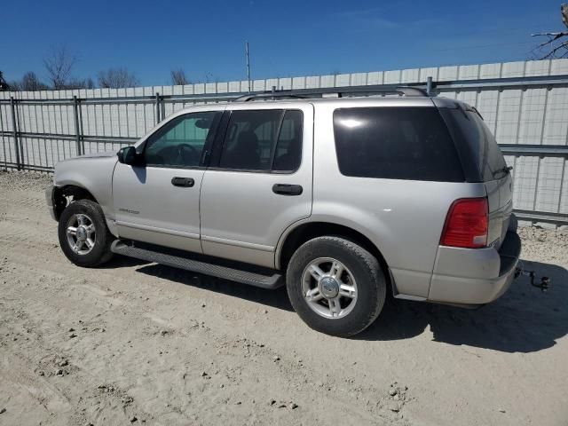 2004 Ford Explorer XLT