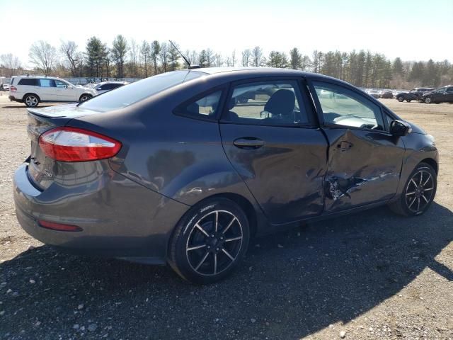 2015 Ford Fiesta SE