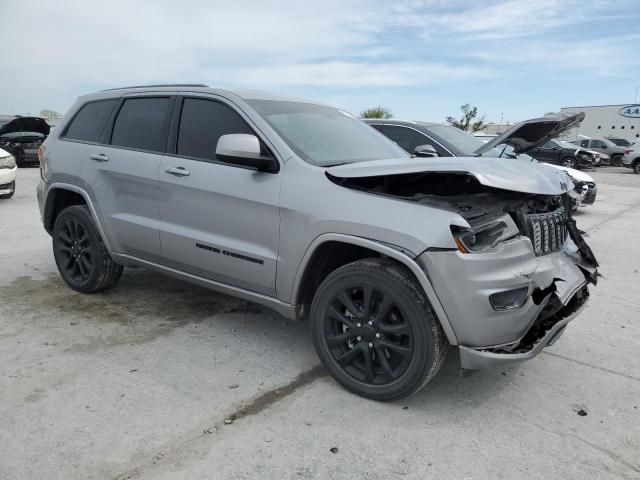 2020 Jeep Grand Cherokee Laredo