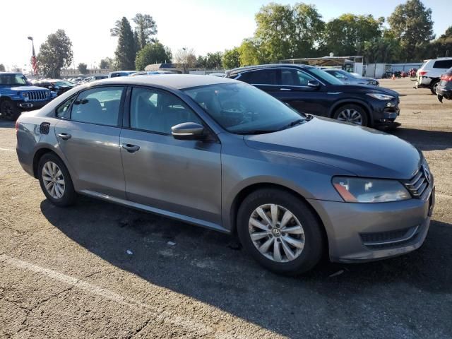 2014 Volkswagen Passat S