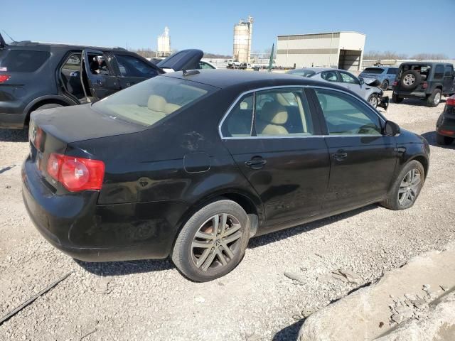 2005 Volkswagen New Jetta 2.5L Option Package 2