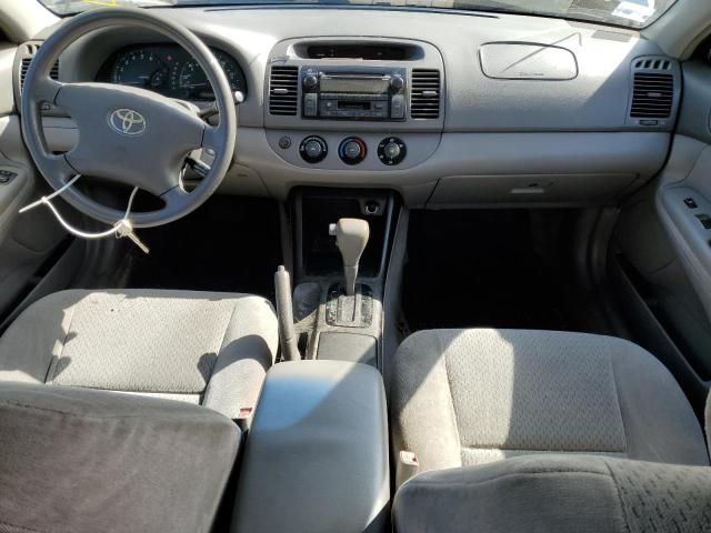 2002 Toyota Camry LE