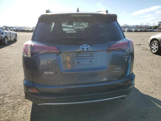 2017 Toyota Rav4 HV LE