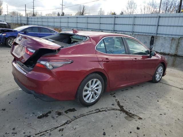 2022 Toyota Camry LE