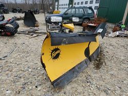 Vehiculos salvage en venta de Copart Candia, NH: 2000 Plow Plow