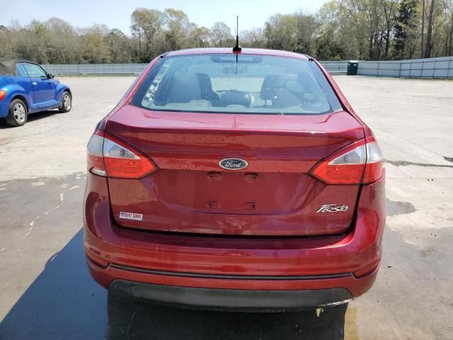 2014 Ford Fiesta SE