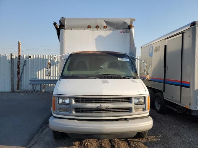 2001 Chevrolet Express Cutaway G3500