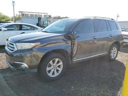 Salvage cars for sale from Copart Kapolei, HI: 2013 Toyota Highlander Base