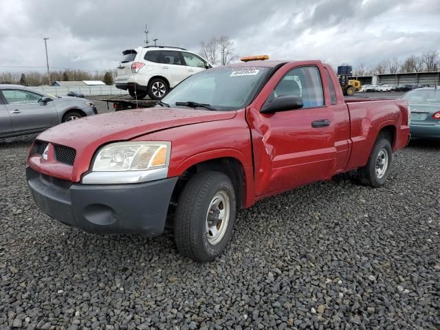 2006 Mitsubishi Raider LS