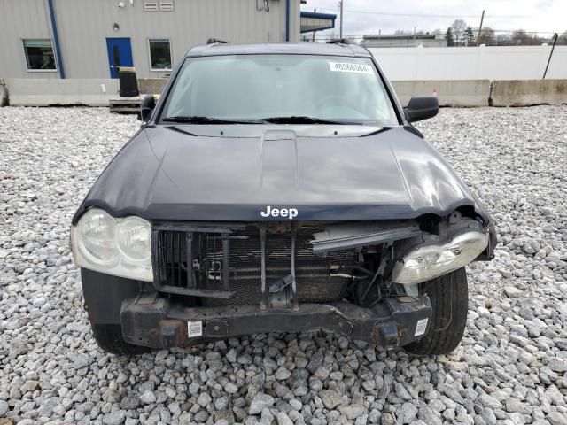 2006 Jeep Grand Cherokee Laredo