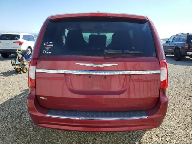 2014 Chrysler Town & Country Touring