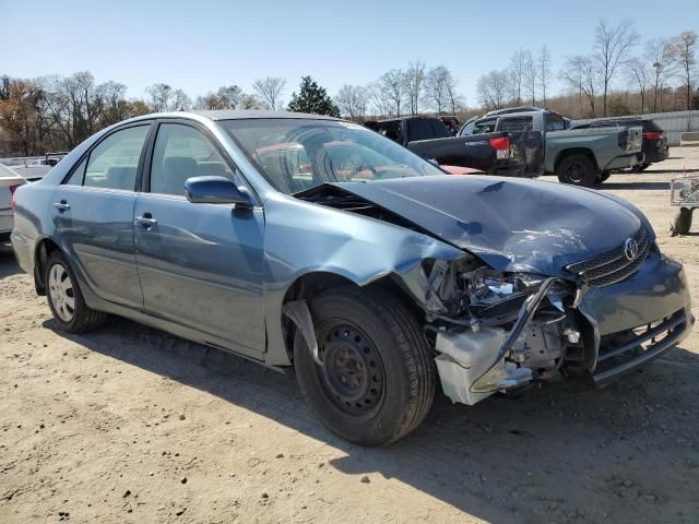 2004 Toyota Camry LE