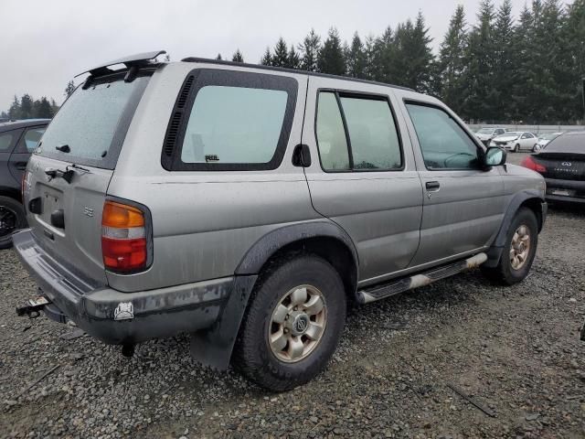 1998 Nissan Pathfinder LE